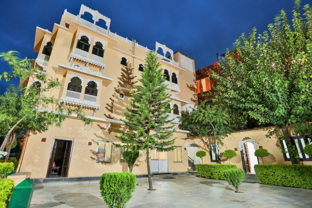 Luxury Resort